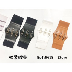 Cinturones de mujer.