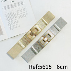 Cinturones de mujer.